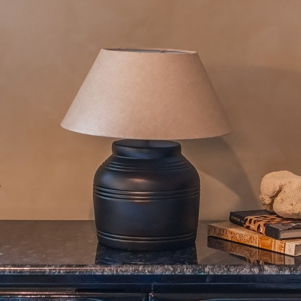Earth Ceramic Table Lamp - Black