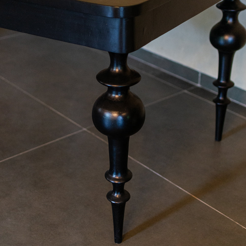 Viola Dining Table