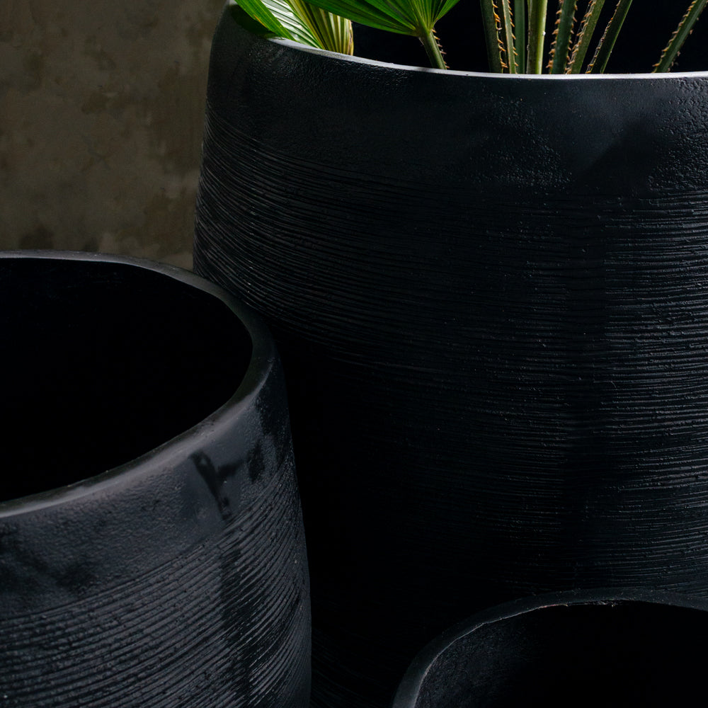 Ripple Barrel Planter