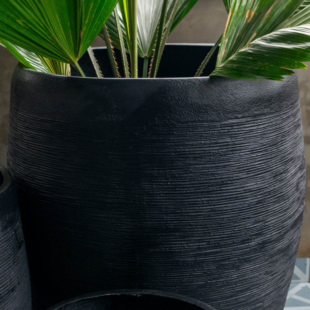 Ripple Barrel Planter